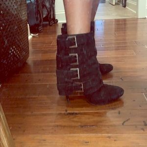 Guess bootie heels